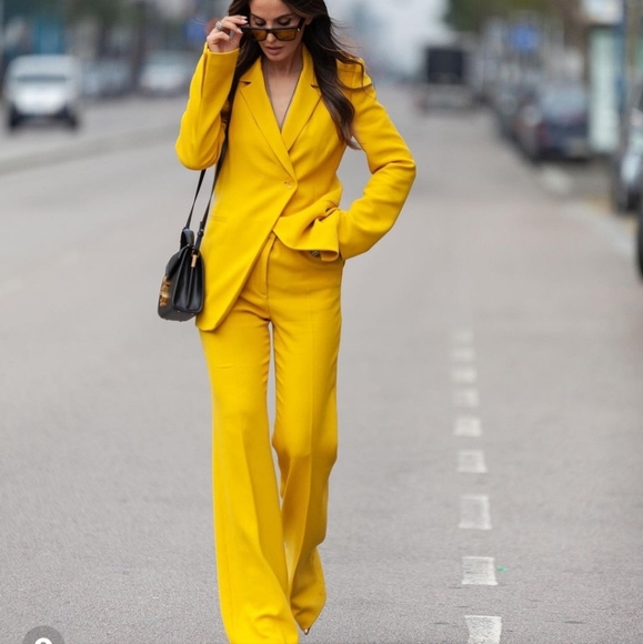 Yellow Zara blazer - Picture 9 of 10